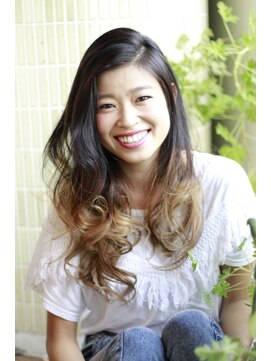 ヘアーガーデン ハニワ(Hair Garden 葉庭) ハイトーングラデーションカラー