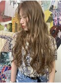 渋谷TLONY ベージュ