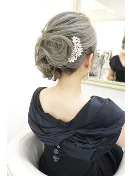 ヘアアンドメイクジップ恵比寿 (Hair＆Make ZIP) サイドアップスタイル ヘアセット