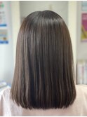 メテオカラー『シンプルセミボブ』