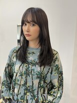 シーン(SCEN) レイヤーカット レイヤーロング アッシュオリーブ