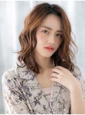 外国人風かき上げ前髪グラマラスカールセミディｉ古河20代30代