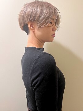 ラウンジ モリオ イケブクロ(Lounge MORIO Ikebukuro) 【morio】綺麗でかっこいい黒髪ショート♪