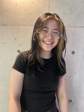 ペッシェ(pesce) pesce ブリーチ/インナーカラー/ダブルカラー/縮毛矯正/パーマ