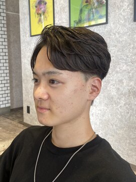 ステレオ ヘアデザイン 安城店(STEREO HAIR DESIGN) センターパート×フェザーパーマ［9月］