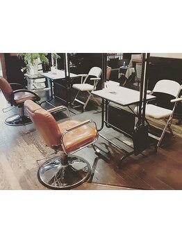 現エステシャン＆スタイリストのヘッドスパ！綺麗を叶えつつ極上のリラックスをご提供します！