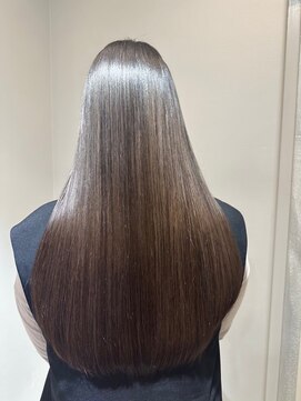 ヘアリラクゼーション クインズベリー(Hair Relaxation Queen's Berry) 髪質改善9.27