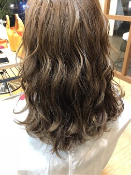 ベルポートヘア(Bellport hair) ☆ナチュラルハイウェーブ☆