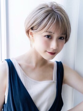 アリエッタ ギンザツー(ARIETTA GINZA2) シースルーショートヘア/くすみグレージュ/ホワイトアッシュ
