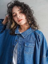 カンナ(Canna)&nbsp;エアリーミディ/ショートパーマ/黒髪/ホワイトアッシュ/TOKIO