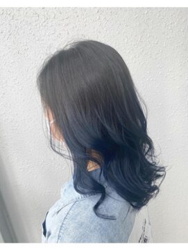カプア 仙台駅前店(Kapua) グラデーションカラー＊ネイビー　10代20代　ケアブリーチ