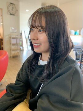 ロニーヘアーアンドネイル(Ronnie) 艶めきアッシュブラウン