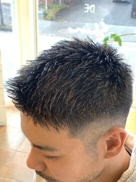 シン(SHIN) スキンフェード風スタイル