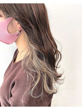 ドットハリス(.HARRISS) ベージュ系インナーカラー