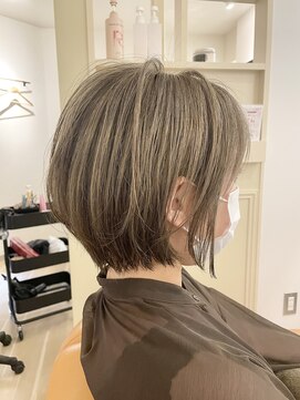 トゥーリ 筑紫野店(tuuli) tuuli筑紫野☆ブリーチ1回 エメラルドベージュ☆mika