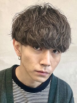 フィフス トウキョウ (fifth TOKYO) 波巻きパーマ波巻きスパイラルパーマツイストスパイラルパーマ