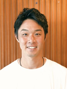 ビュートリアム 鎌倉小町(BEAUTRIUM) [BEAUTRIUM鎌倉小町]メンズナチュラルショートパーマ[渡沼一喜]