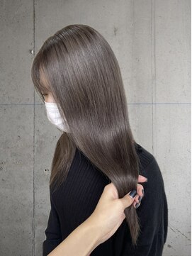 エイン(EYN) グレージュ/透明感カラー/艶カラー