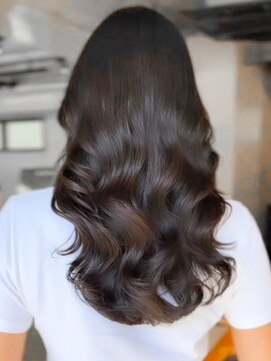 エインアンリー 明治神宮前(AIN.ANLY.) デジタルパーマコテ巻き風パーマ顔周りカットレイヤーカット