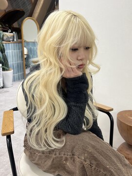ハチ(HACHI) エクステ40本で馴染ませロング