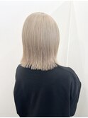 ホワイトベージュ