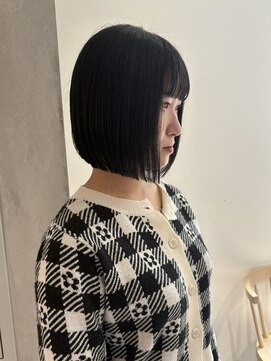 ヨーク(YOKE) 【YOKE】前下がりボブ黒髪ボブ切りっぱなしボブワイドバング