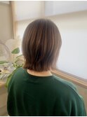 30代40代美髪結べるボブレイヤーカットリラクシーラテカラー