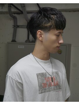 ノラ シブヤ(NORA) フリンジカットテーパーフェードメンズショートデザインカラー