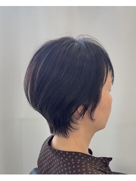 アヴソリューク(Absoluk) くびれショート