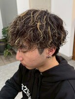 フゥ 宇都宮(FeU) 宇都宮メンズカットメンズパーマツイストパーマ波巻きパーマ眉毛