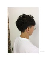ヘアーデザイン オアジ(OASI) ウェービーツーブロック
