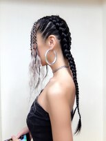 エクステ専門店ミキ 横浜店(MIKI) 大人かわいい 小顔 大人 ポイントブレイズ 地毛ボクサーフレイズ