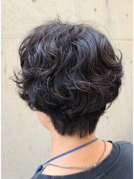 ルシエ(LUCIE) WAVYマニッシュショート