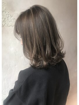 ロンド ロビン 栄(Lond robin) 【Lond robin】グレージュ×ハイライト