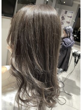 リーオオサカ(Lee Osaka) 【Lee大阪店】人気グレージュNO.1/新出奈津樹