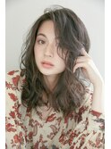 エアリーロングヘア
