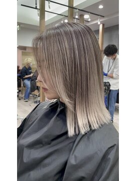 ジゼル(gisele) (小山)バレイヤージュ