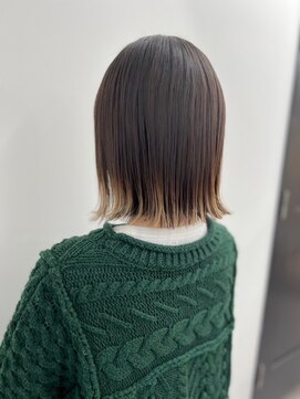 ネオリーブ クーロ(Neolive curro) インナーカラーイヤリングカラー×美髪ボブ[横浜/東神奈川]