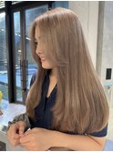 ミルクティーベージュカラー×韓国レイヤーカット【CHICA】