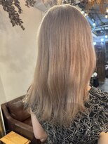 トロニー(TLONY) ホワイトベージュ　ブリーチ２回　stylist/miaki