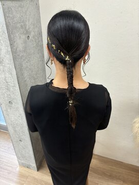 エフバイラブランシュ 大宮東口店(ef by La Blanche) 箔付きタイトヘアアレンジ/大宮東口タイトヘアアレンジ