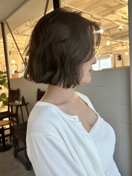 アンプラグド(unplugged) ゆる巻きボブ