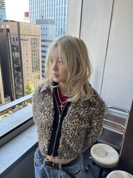 キイ ギンザ(k.e.y GINZA) ホワイトブロンド