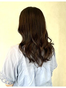 ヘアアンドメイク エジェリ(hair&make egerie) イノアカラー・ベージュブラウン・セミロングウェーブ