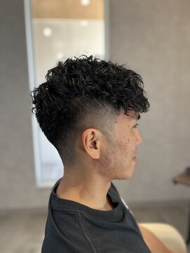 ニティ(nithi) ツイストスパイラルパーマ