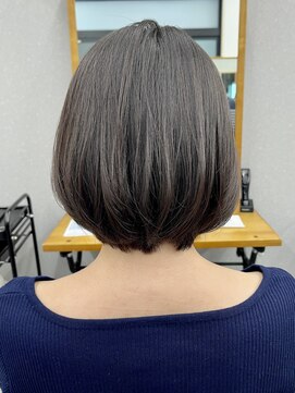 アルトス 浦和(ARTS) 小顔ショートボブ浦和美容室ARTS荒巻充埼玉カット暗髪アッシュ