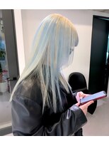 ベレーザ 渋谷神南(Beleza)&nbsp;14676ブリーチ＆ダブルカラーブルーカラーホワイトブロンド