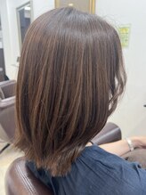 ヘアデザインロアール 元町店(Hair Design LOIRE) くびれ巻きボブ+柔らかベージュカラー
