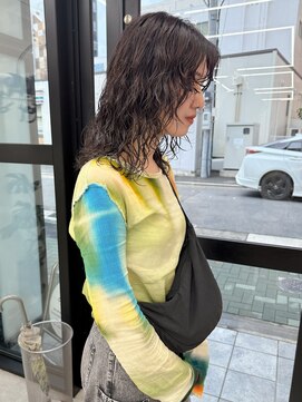 チーカ(chica) ミディアムパーマ×チョコレートブラウン