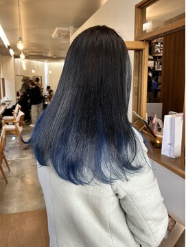 黒髪インナカラーアッシュネイビーブルー暗めカラー